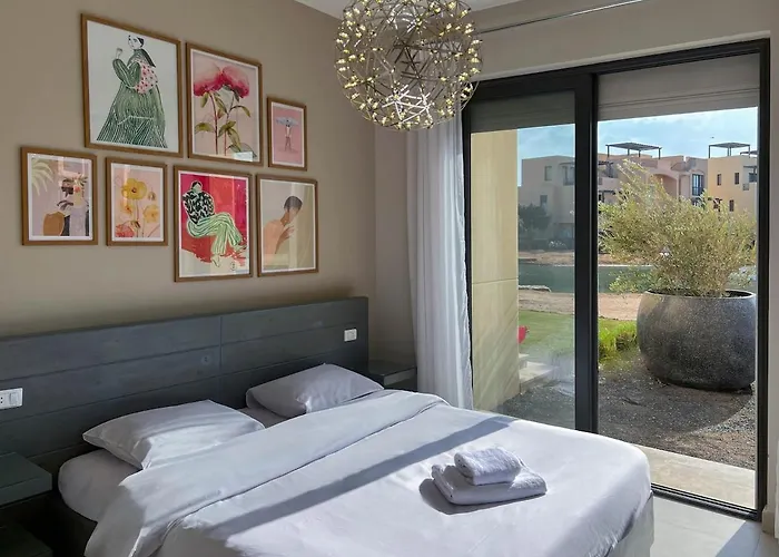 Vibrant 3br - Free Pool & Lagoon Access At Elgouna Villa
