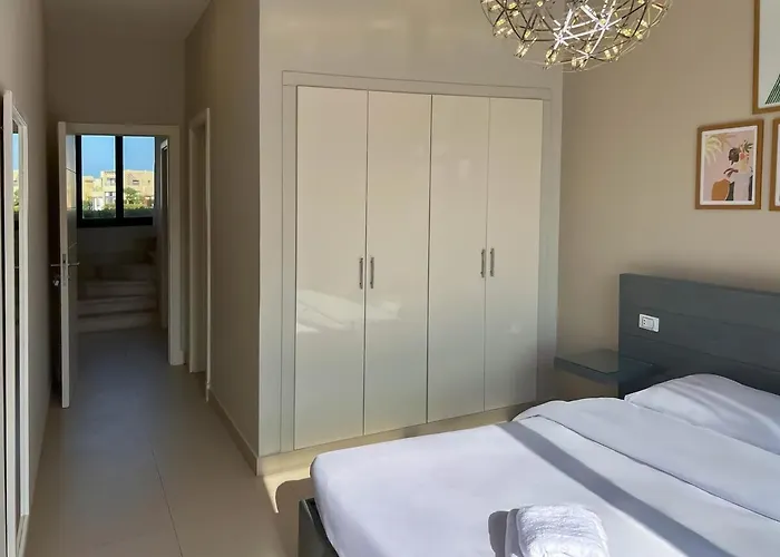 Vibrant 3br - Free Pool & Lagoon Access At Elgouna Villa Hurgada