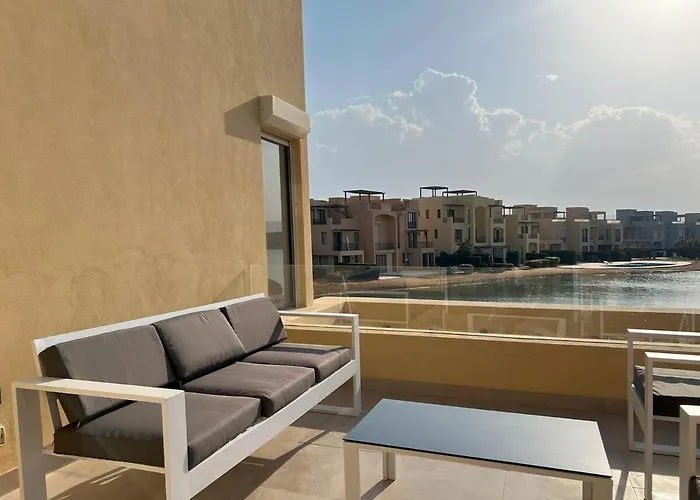 Vibrant 3br - Free Pool & Lagoon Access At Elgouna Hurgada
