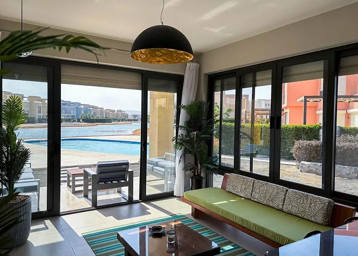 Vibrant 3br - Free Pool & Lagoon Access At Elgouna