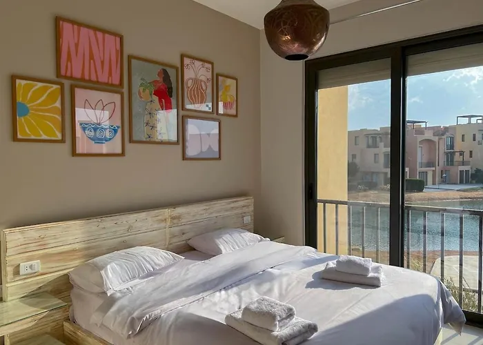 Vibrant 3br - Free Pool & Lagoon Access At Elgouna Villa